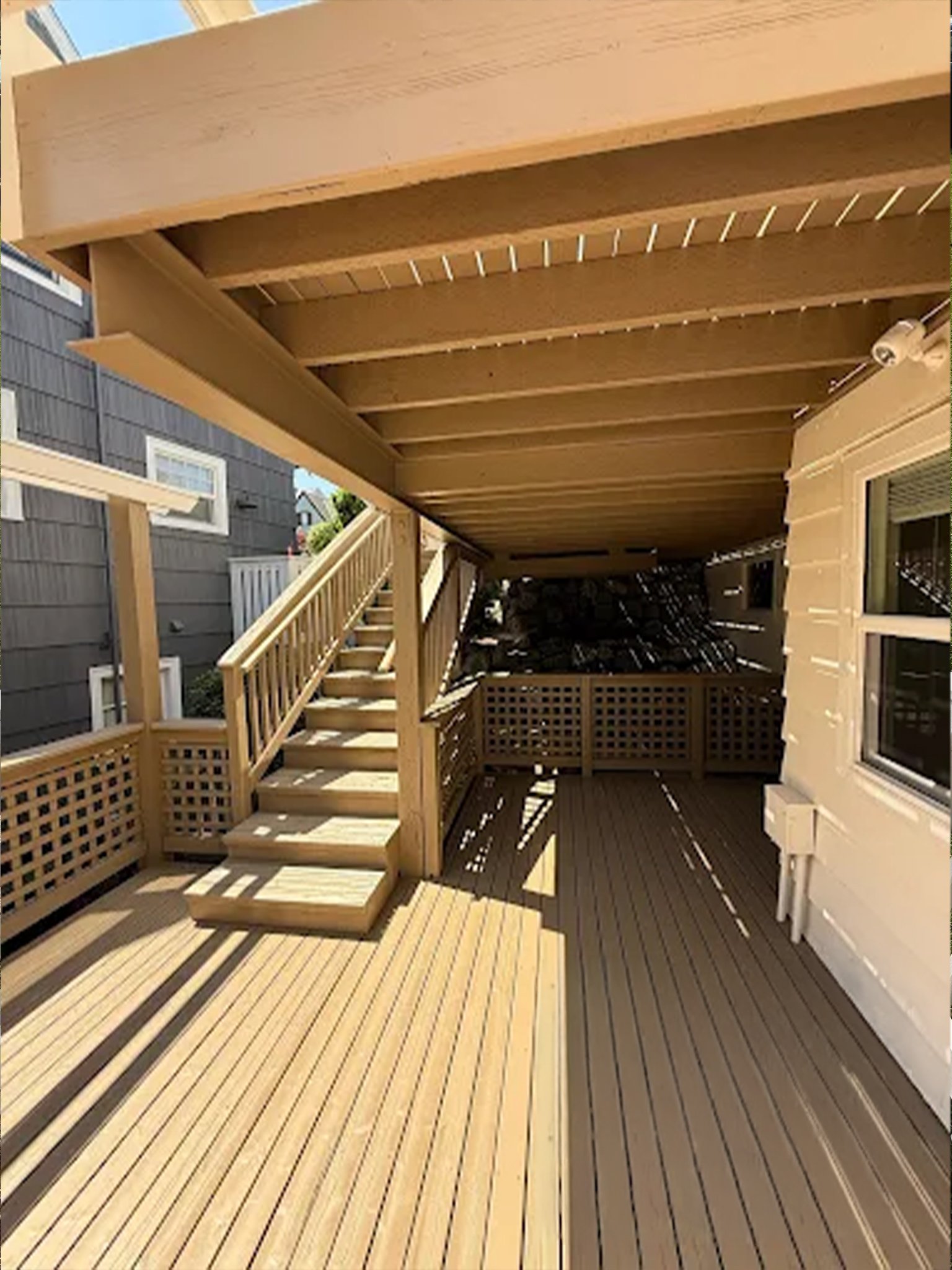 Expert Painting and Deck Building Everett WA